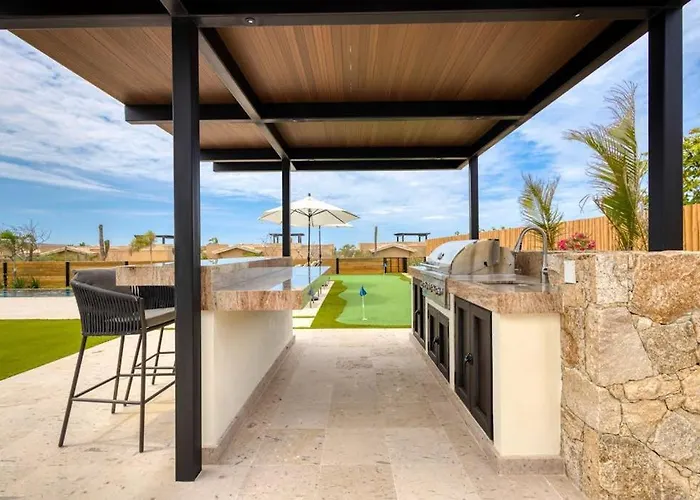 Luxury Coastal Retreat - Pool & World-class Golf Сasa de vacaciones