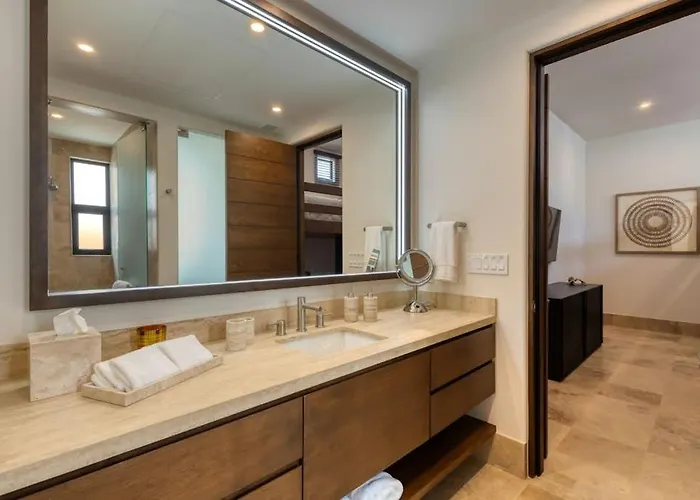 Сasa de vacaciones Luxury Coastal Retreat - Pool & World-class Golf Cabo San Lucas