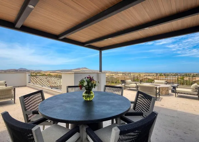 Luxury Coastal Retreat - Pool & World-class Golf Сasa de vacaciones